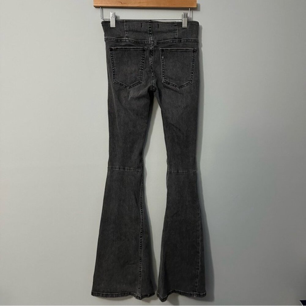 Free People Flare Jeans Black Washed High Rise Y2K Retro Size 24 Boho - Picture 4 of 16